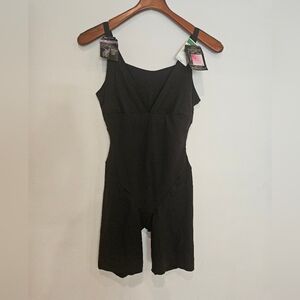 MAIDENFORM FIRM CONTROL INSTANT SLIMMER OPEN BUST SINGLET Large